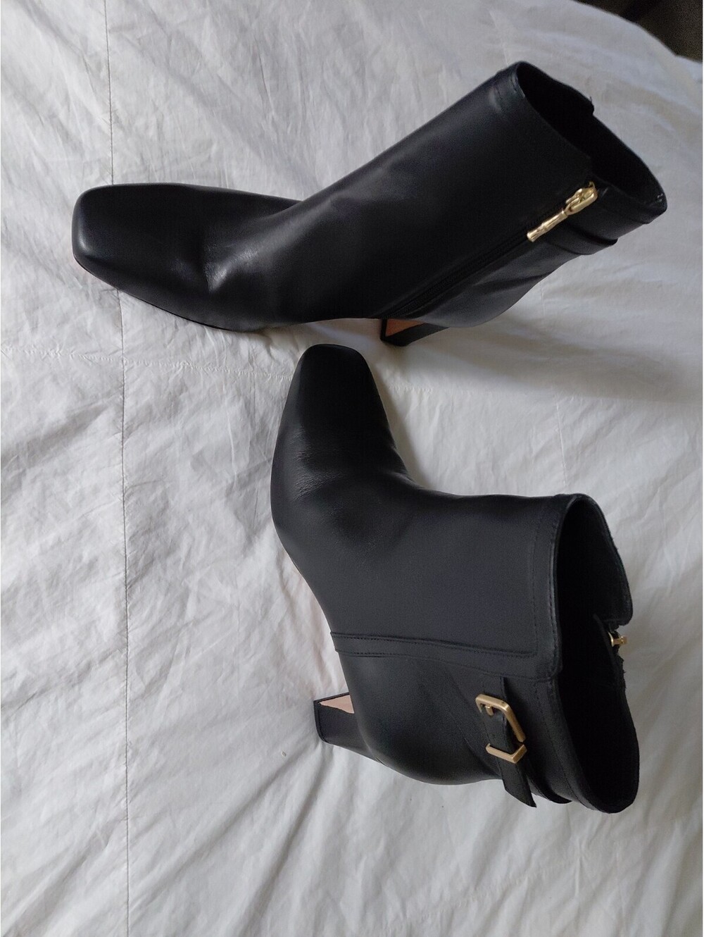 J. McLaughlin Black Leather Ankle Boots Black Sz 8 Excellent Condition #